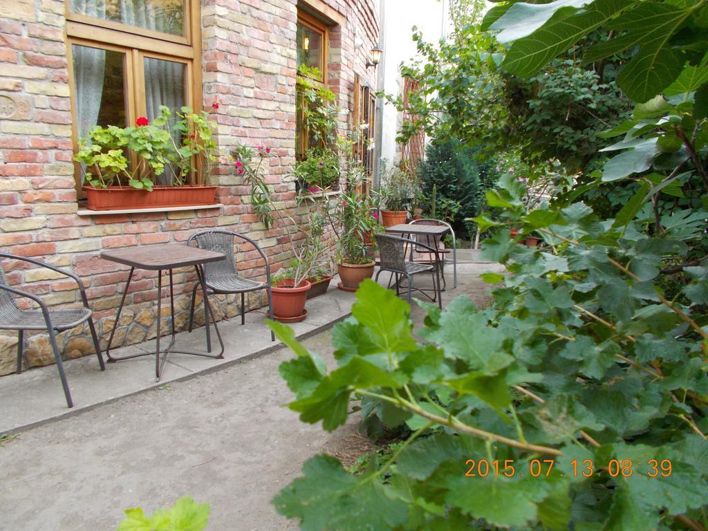 Hungaria Guesthouse Budapest Luaran gambar